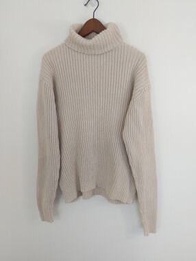 Club Monaco Turtleneck Ribbed Sweater Size 2XL
